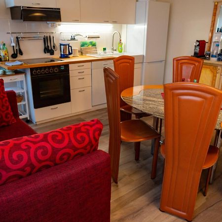 Gemuetliche Wohnung Mit Terasse Und Feuerstelle Lengnau Zewnętrze zdjęcie